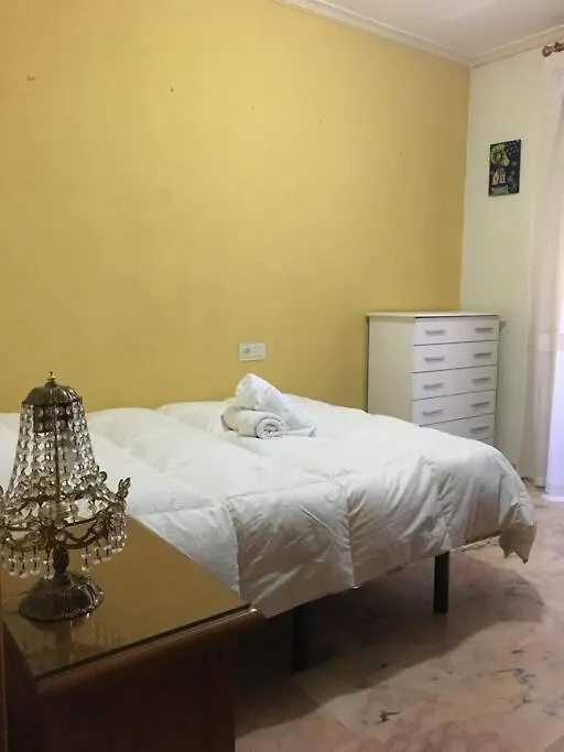 Amplio apartamento en Plaza Trinidad Apartamento Granada