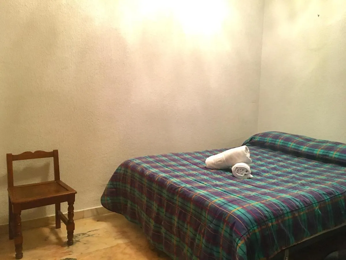 Amplio Apartamento En Plaza Trinidad Apartment Granada 0*,  Spain